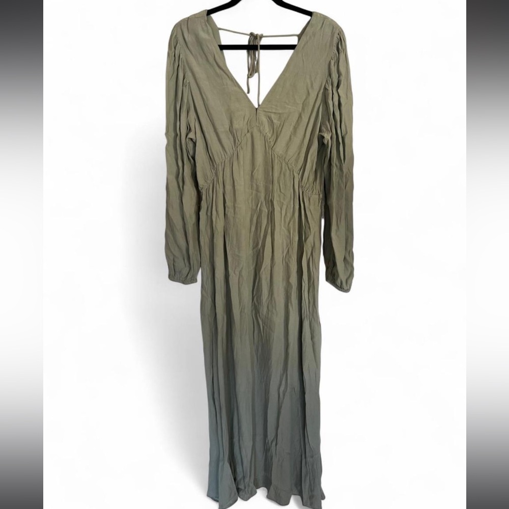 Elegant Green Maxi Dress